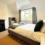 Oxford - Private House With Garden & Parking 16