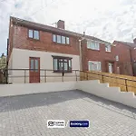 Weekly & Monthly Deals Available, Business & Leisure, 2 Bedroom Apartments, Oxford, Near John Radcliffe Hospital, Hotels