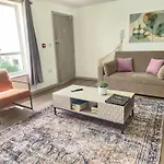 Horizon House, Luxury 2-Bedroom Flat 3