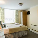George Oxford Hotel