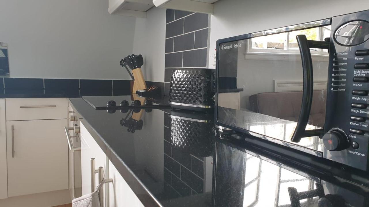 Opulent Luxe Cowley Apartment