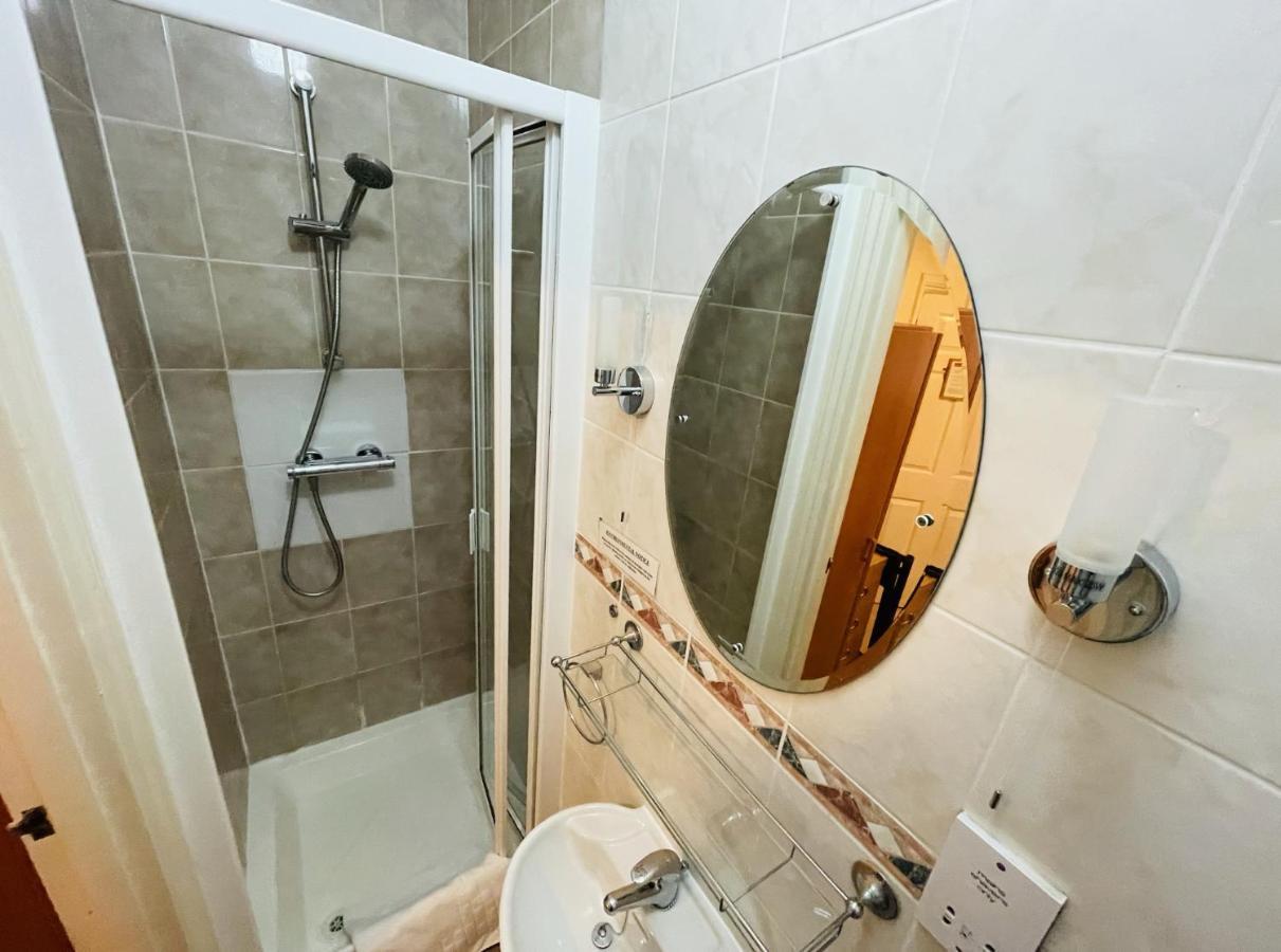 Bed & Breakfast Pickwicks Oxford
