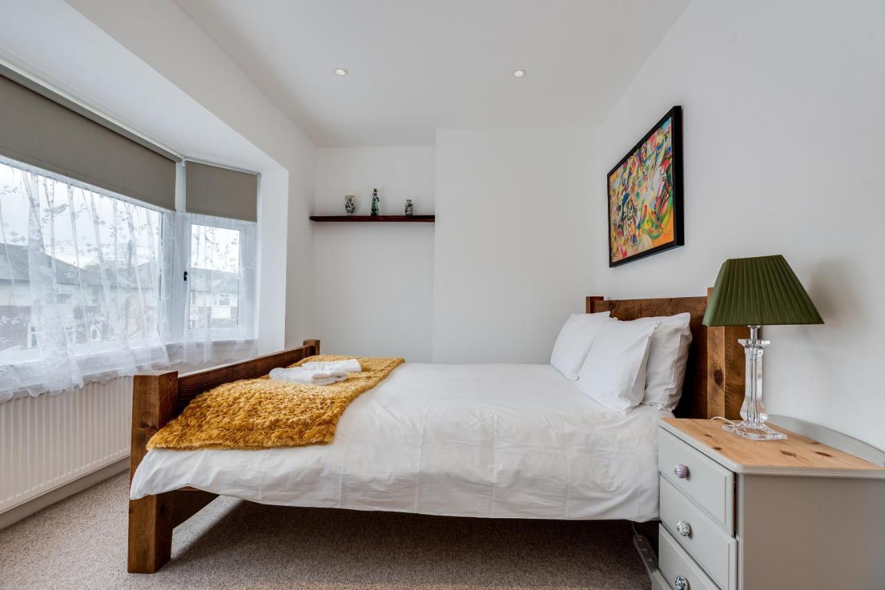Award Winning 3 Bedroom House With Private Parking Florence Park Holiday home Oxford