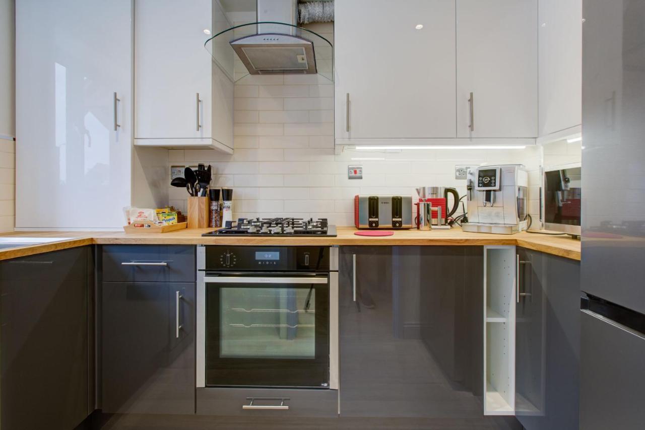 2 Bedroom Luxury House In Villa Oxford