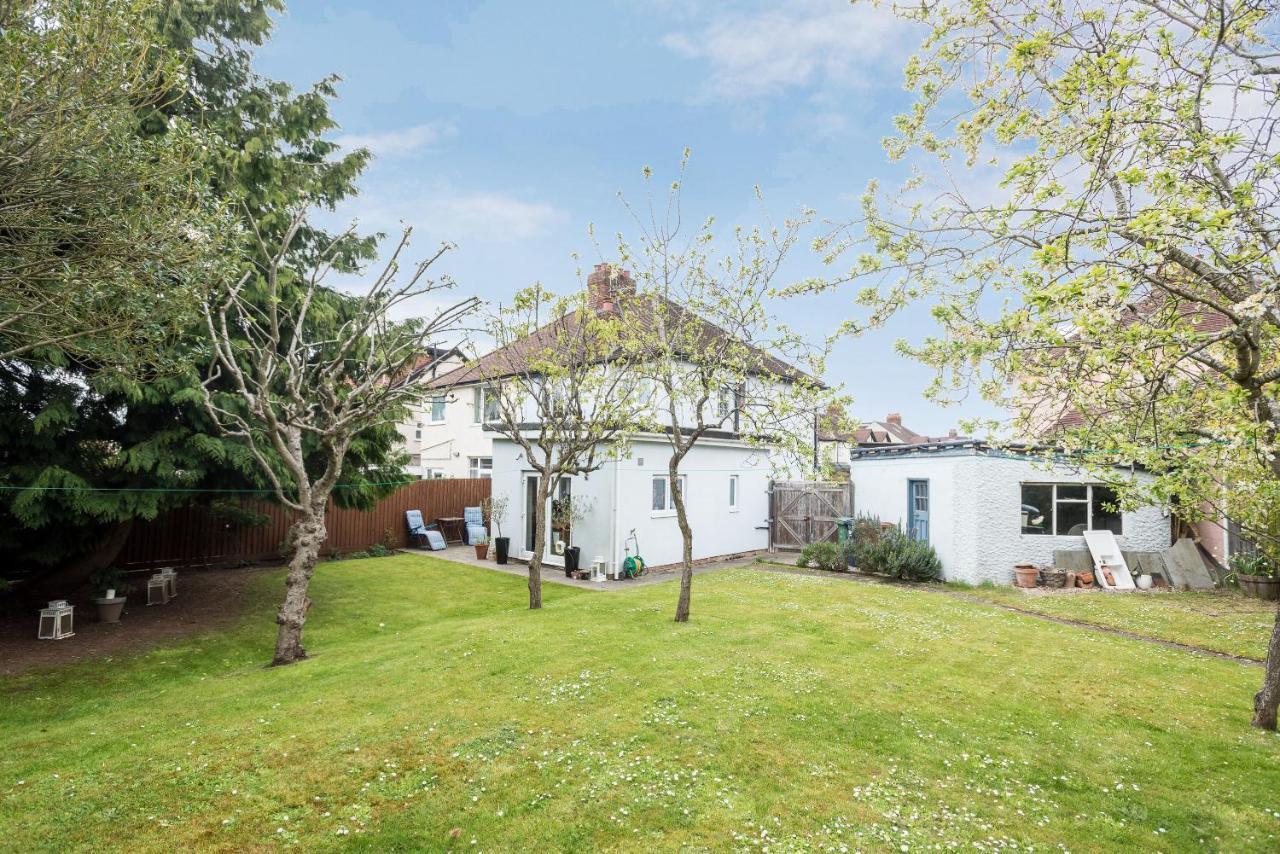 Orchard - 3 Bedroom House Headington & Parking & Garden *