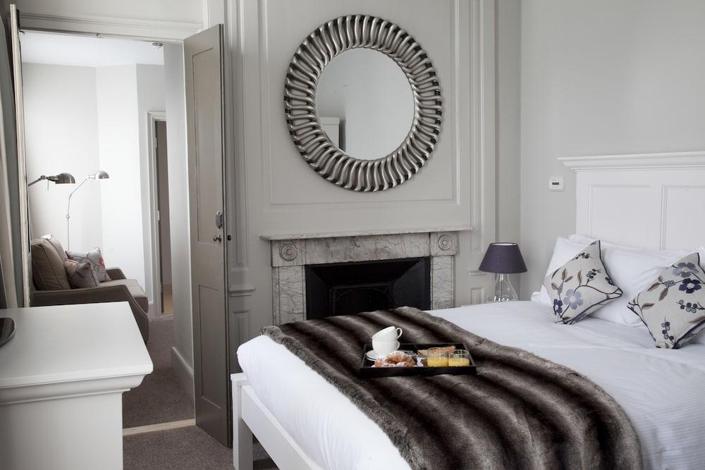 Vanbrugh House 4*