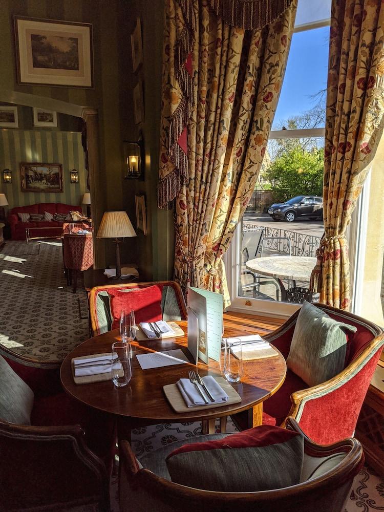 Hotel Cotswold 4*