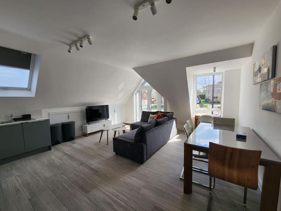 Paradigm Court, Modern 1-bedroom Apartment Oxford