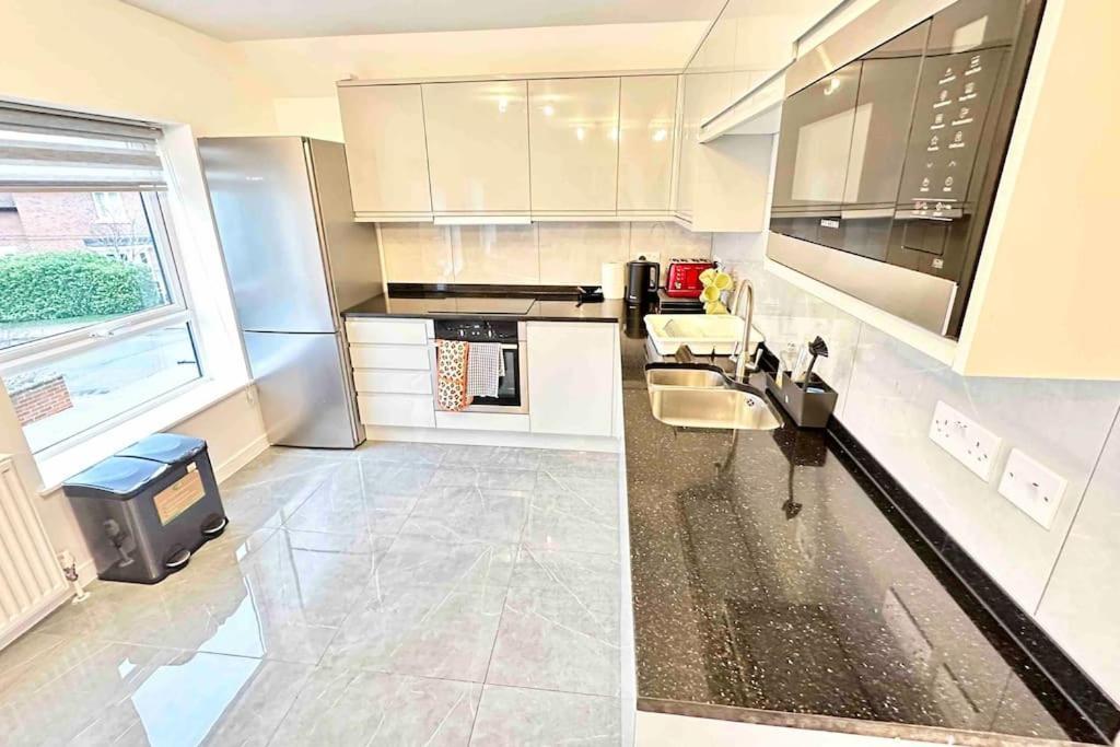 Paradigm House, Delightful 2-bedroom Flat 4, Apartment Oxford