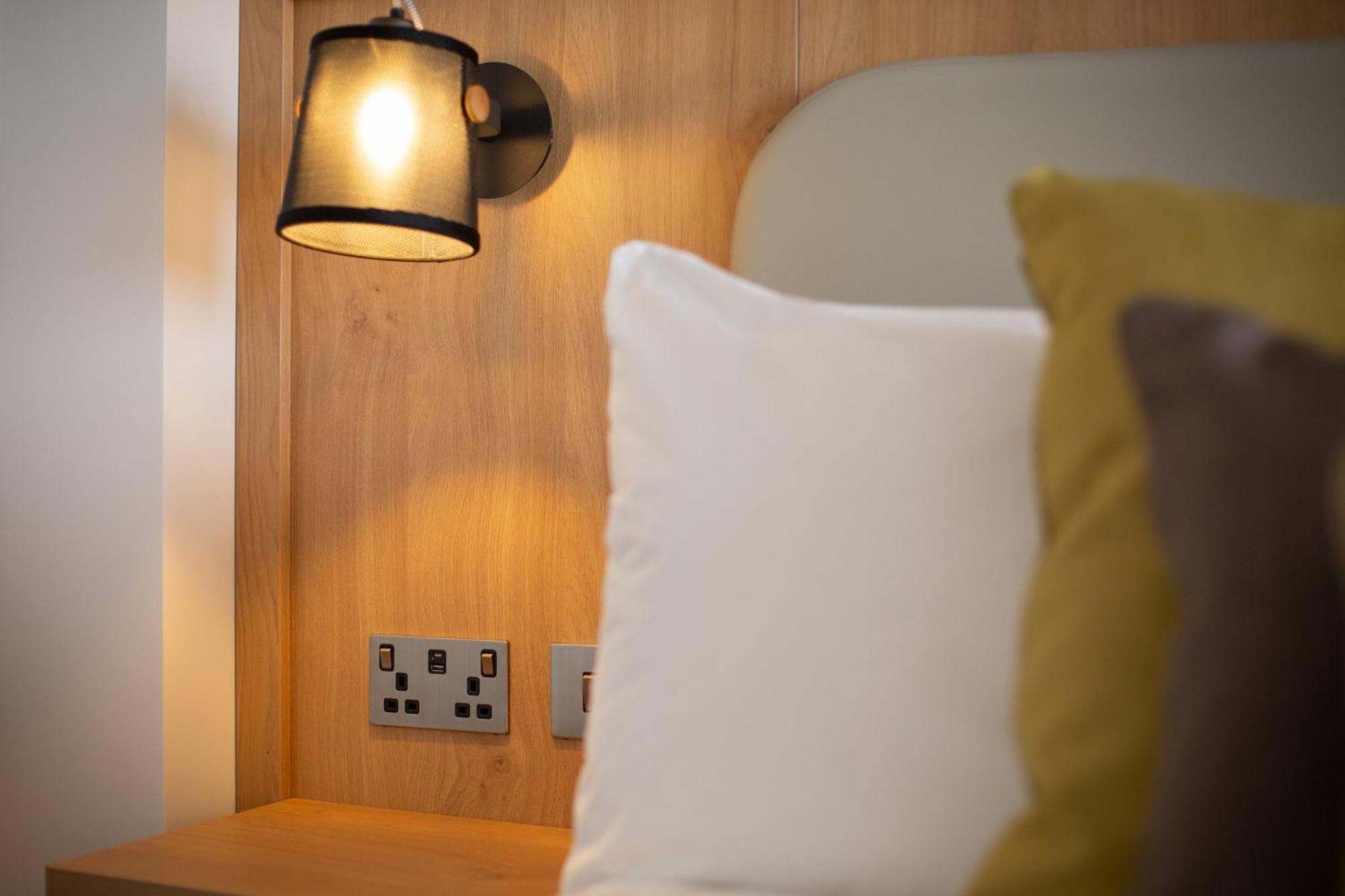 By Ihg Oxford