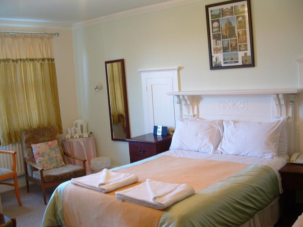 Gables Guest house Oxford