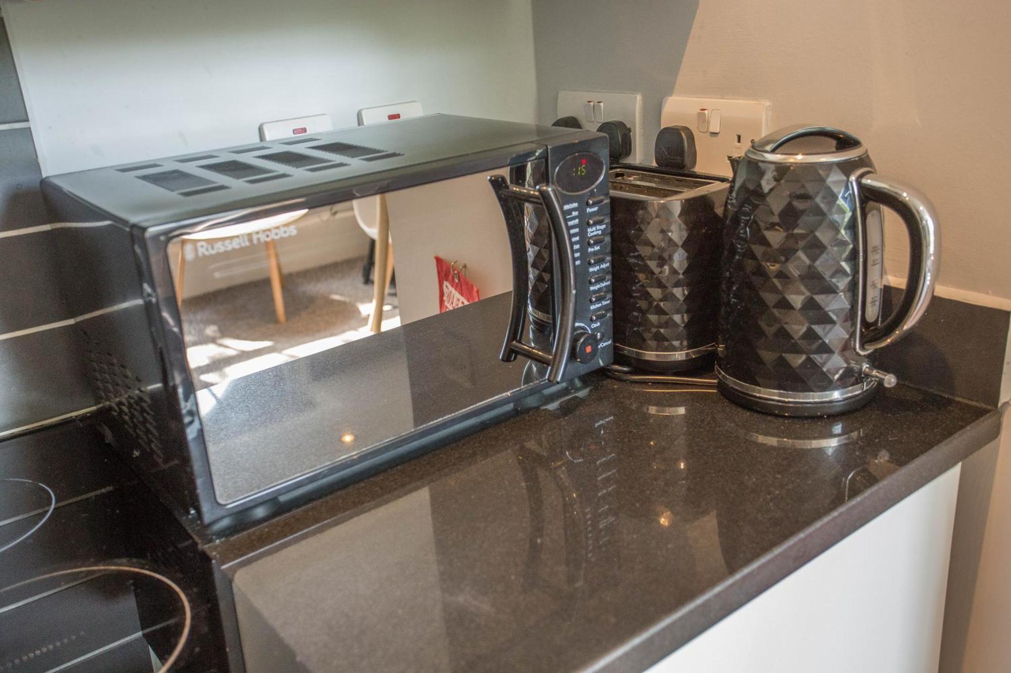 Apartment Cosy, Flat For Up To 4 With Park View