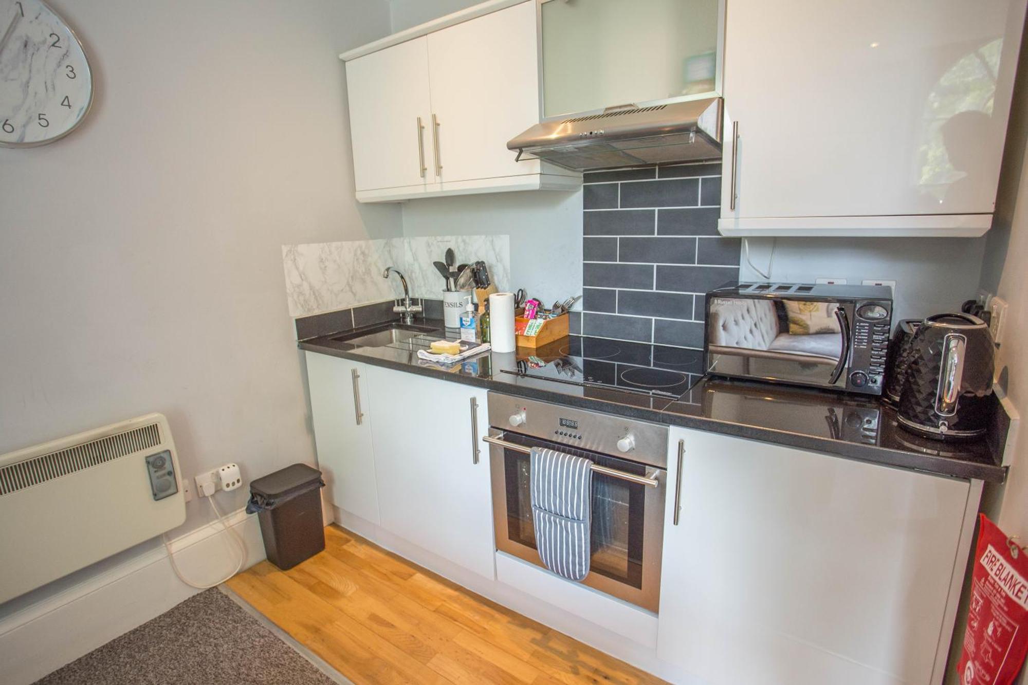 Cosy, Flat For Up To 4 With Park View *