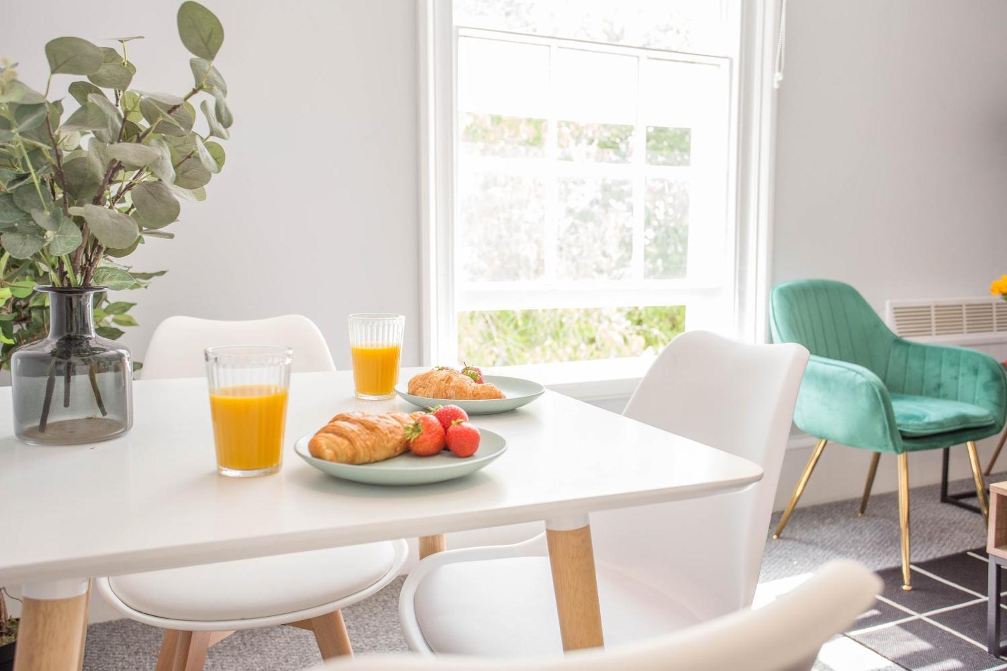 Cosy, Flat For Up To 4 With Park View