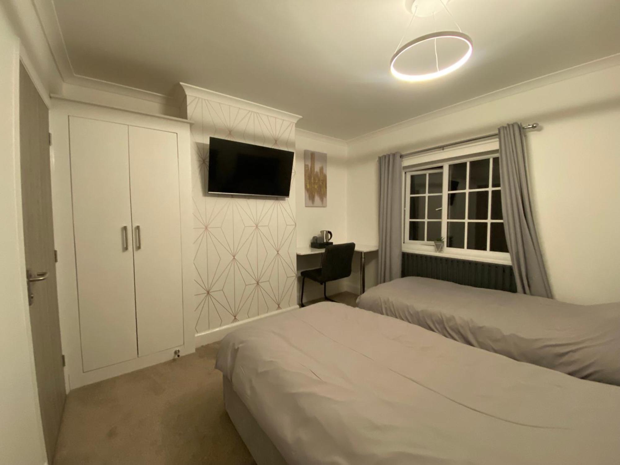 Guest house Westminster
