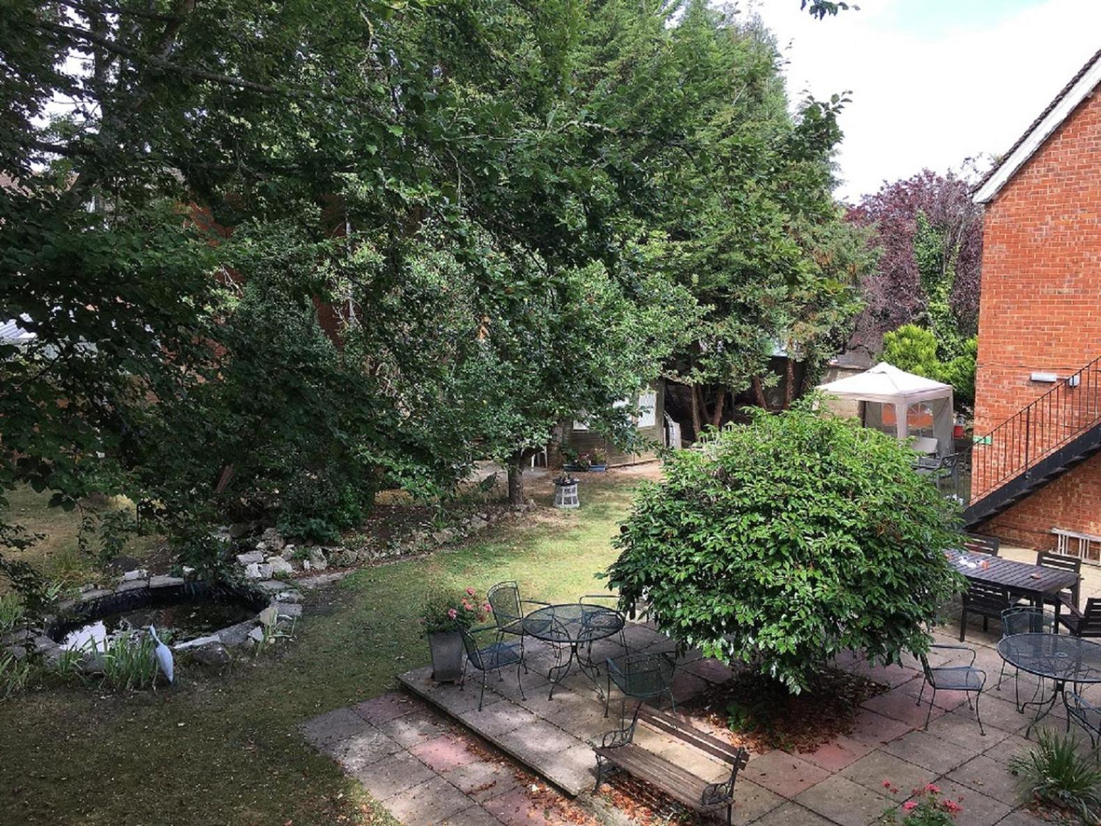 Bed & Breakfast Pickwicks Oxford