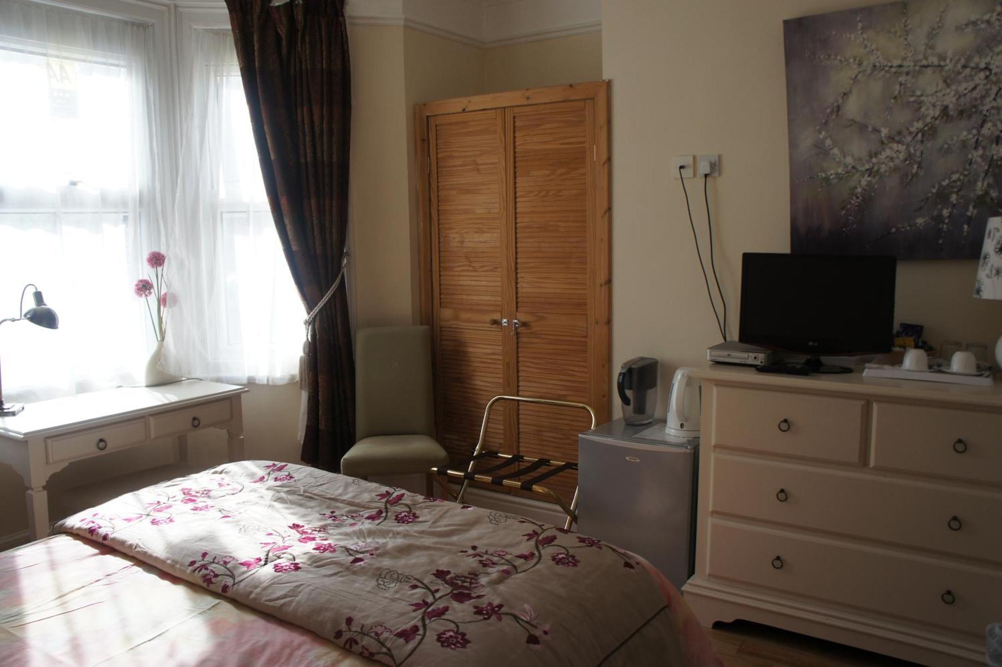 Guest house Amazon 3*