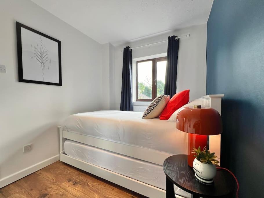 Perfect Very And Peaceful With Free Parking & Private Garden - Holiday home Oxford