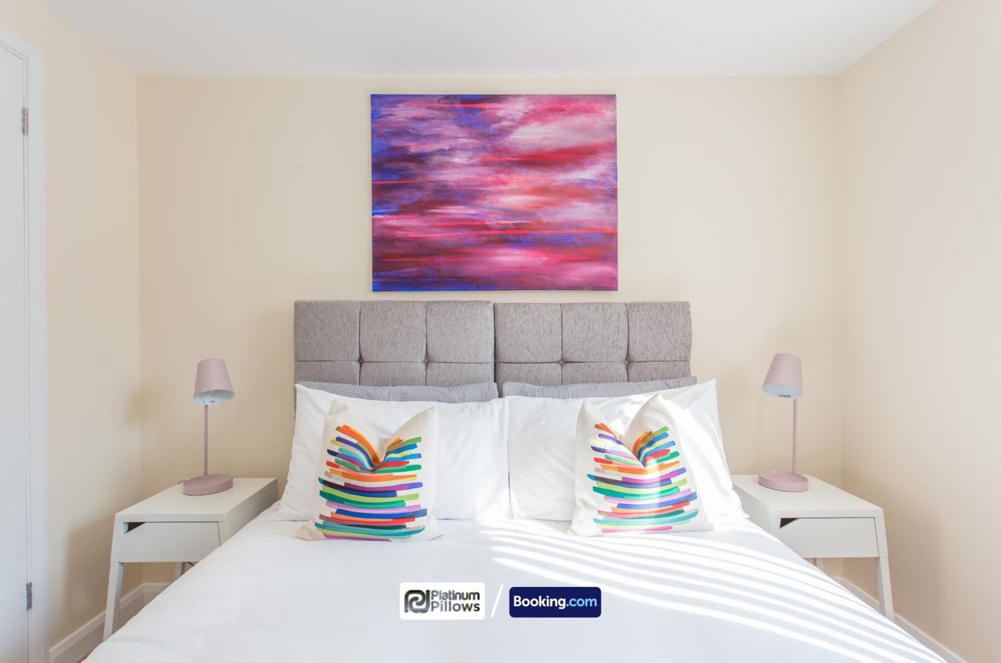 Apartment Weekly & Monthly Deals Available, Business & Leisure, 2 Bedroom Apartments, Oxford, Near John Radcliffe Hospital,
