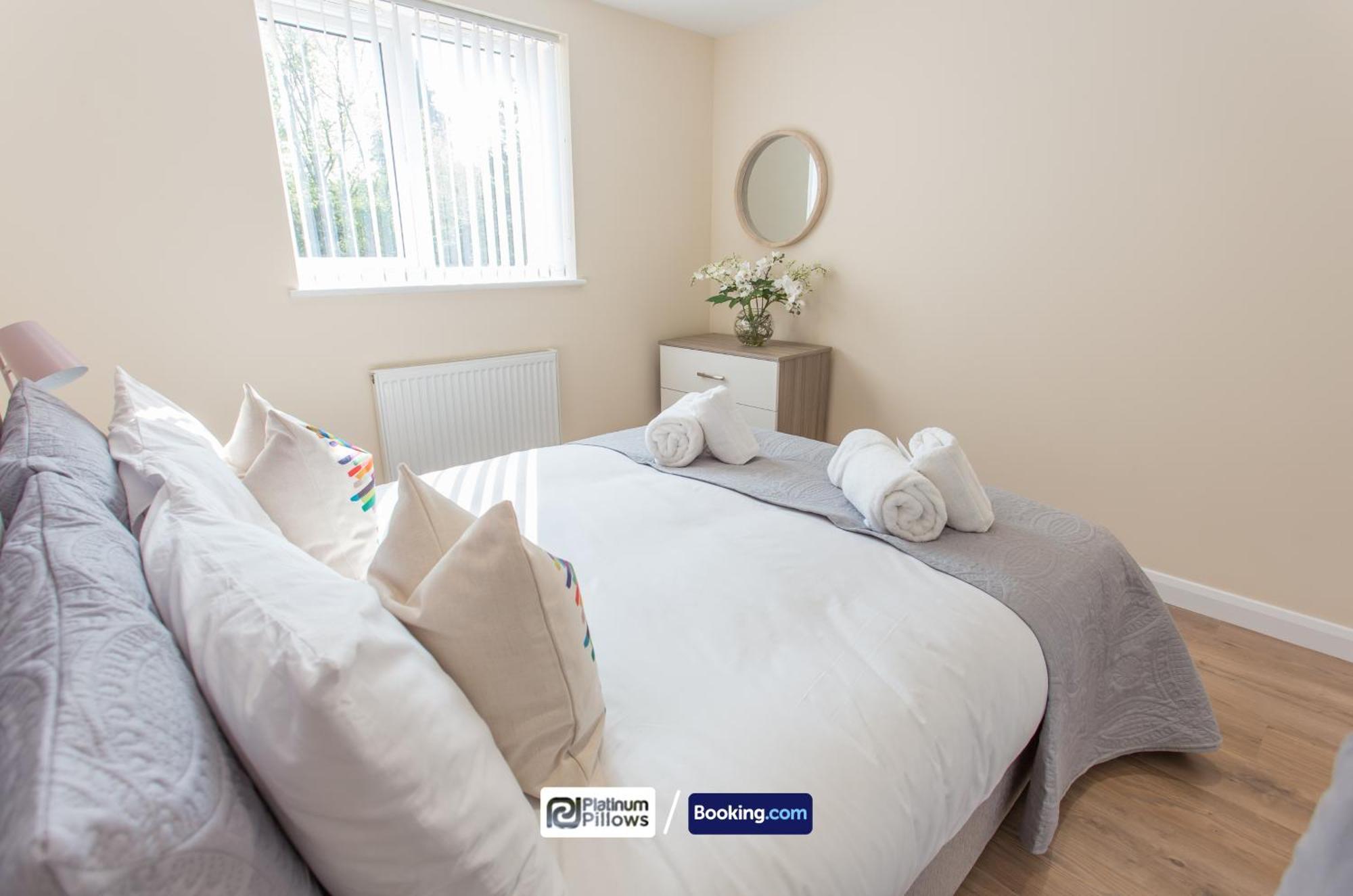 Weekly & Monthly Deals Available, Business & Leisure, 2 Bedroom Apartments, Oxford, Near John Radcliffe Hospital, Apartment