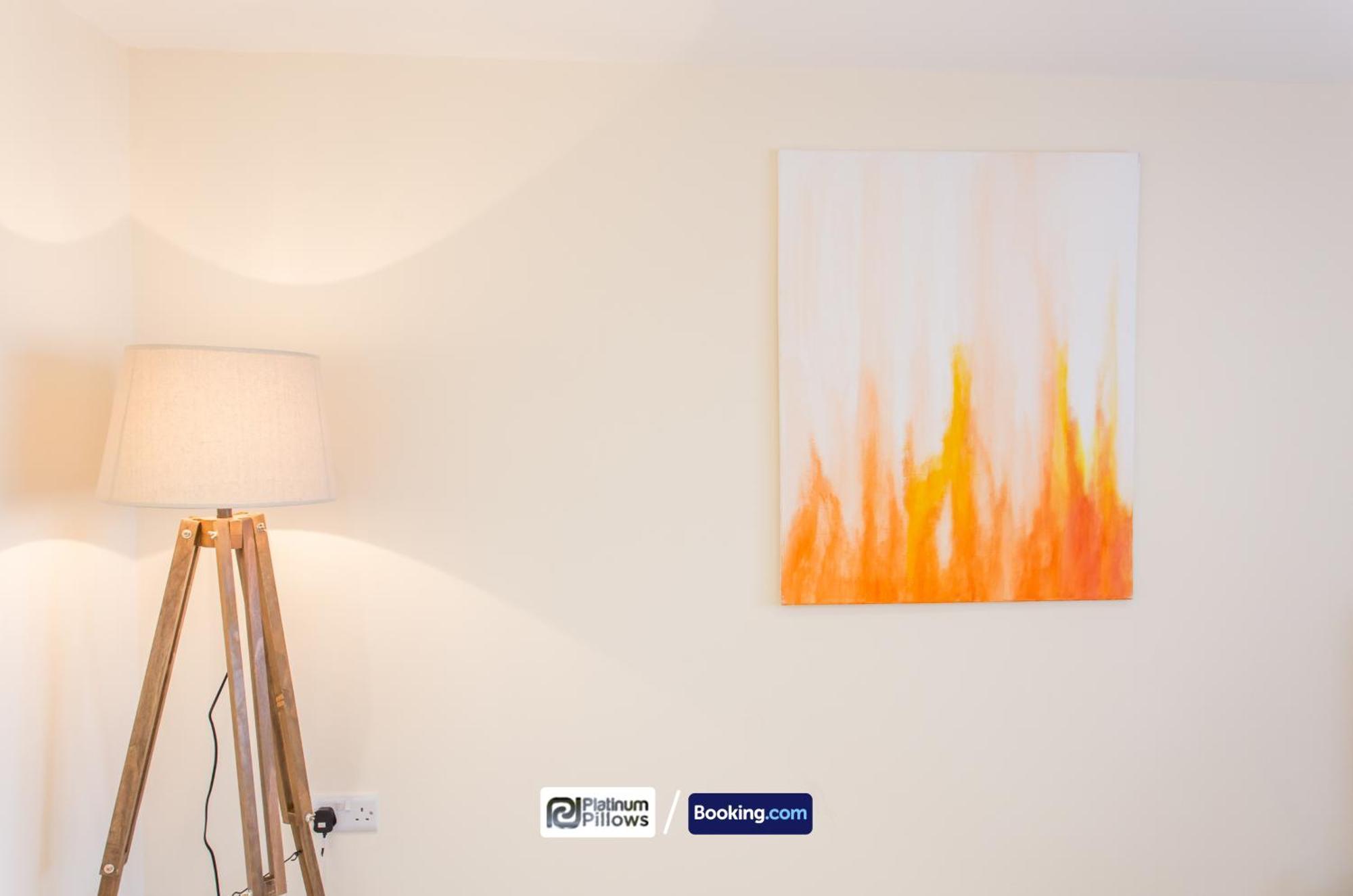 Weekly & Monthly Deals Available, Business & Leisure, 2 Bedroom Apartments, Oxford, Near John Radcliffe Hospital, * Oxford
