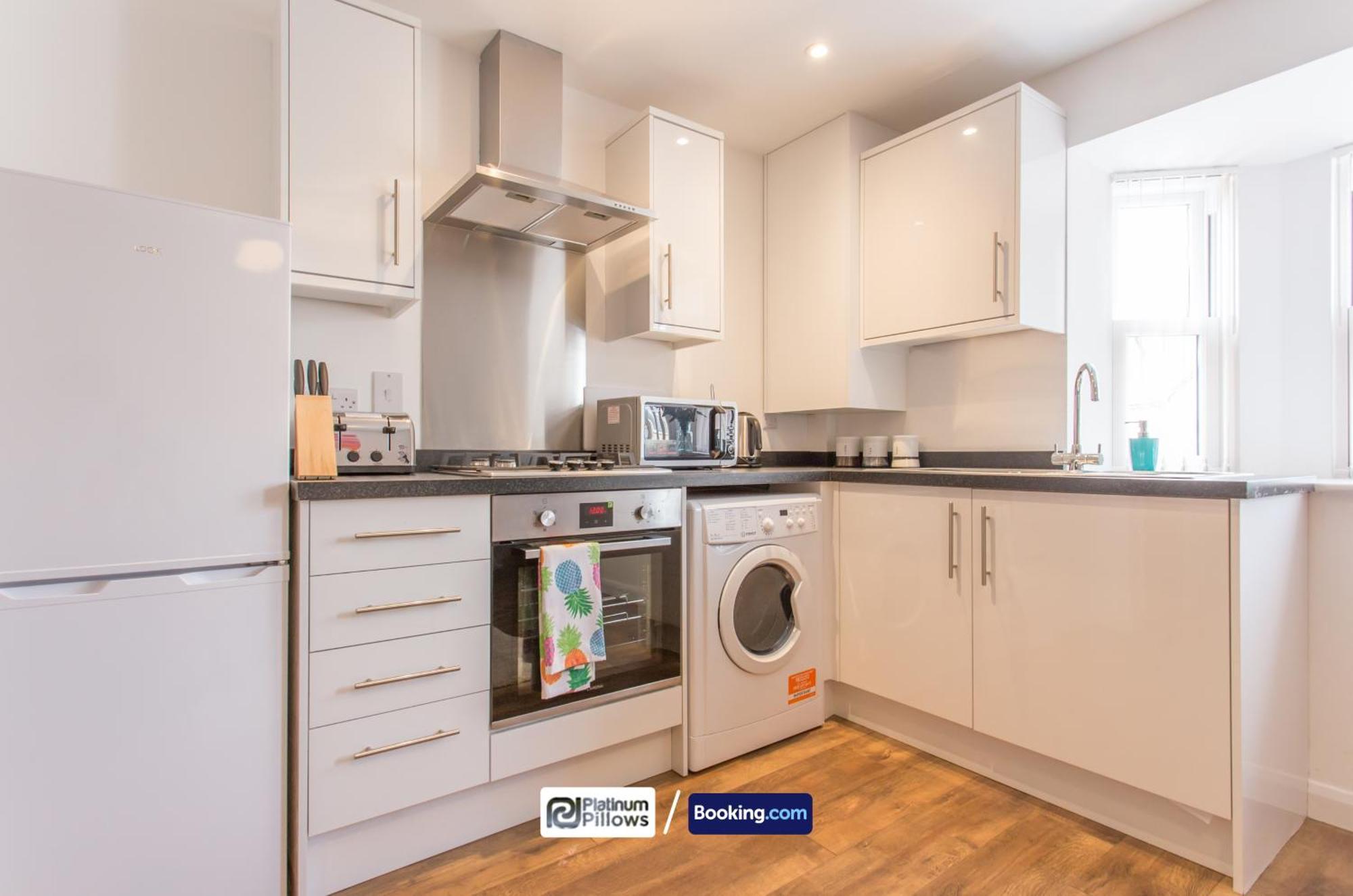 Modern 1br Apt, Near Hospitals And Science Park, Contractor & Family *