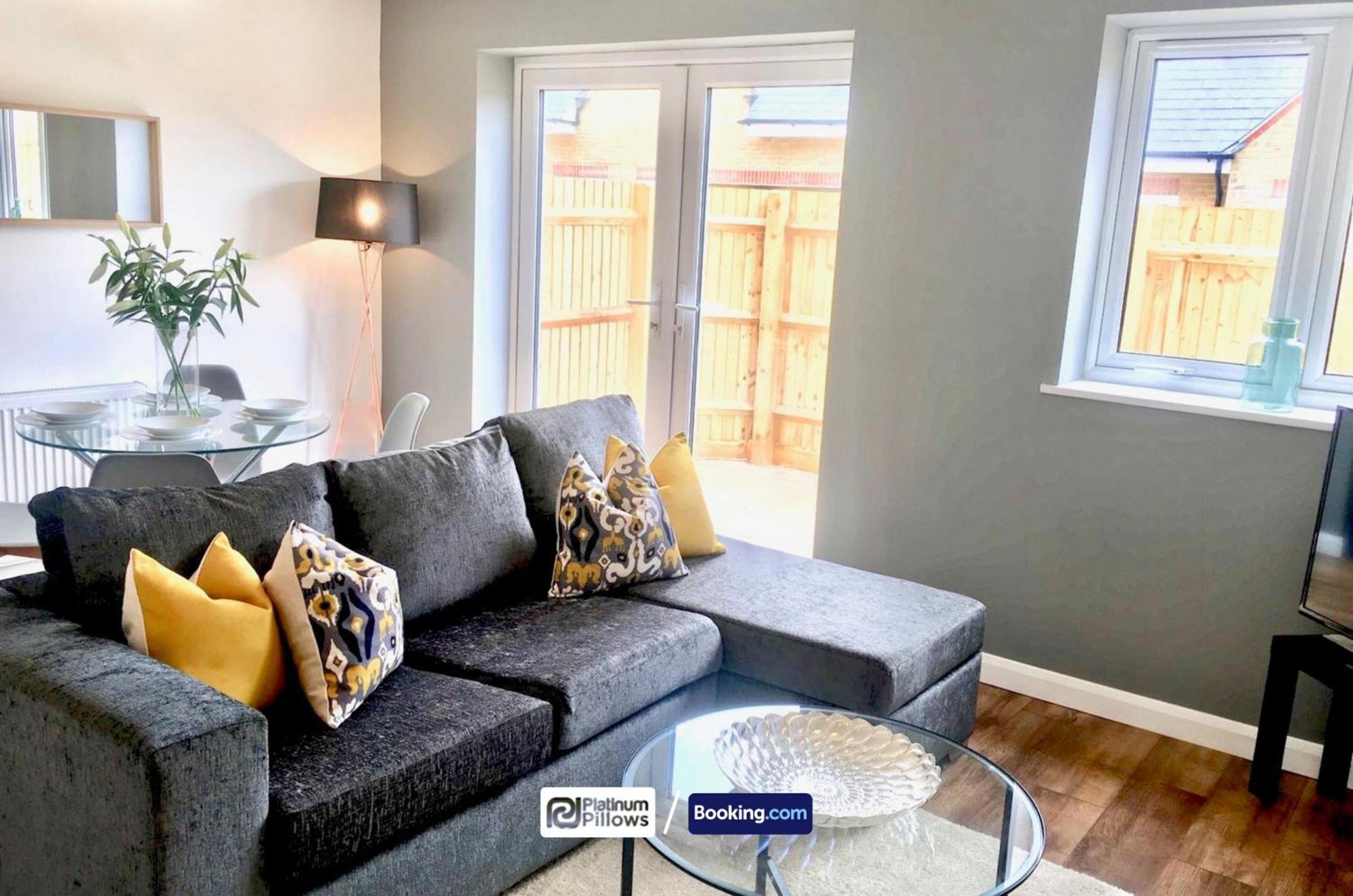 Modern 1br Apt, Near Hospitals And Science Park, Contractor & Family