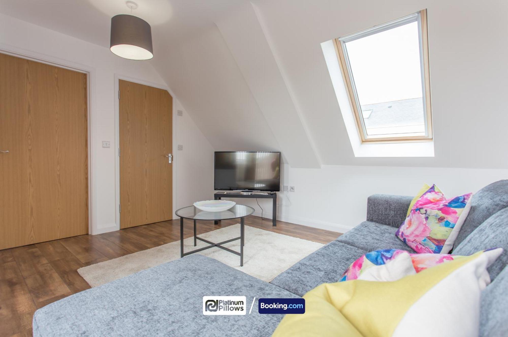 Modern 1br Apt, Near Hospitals And Science Park, Contractor & Family