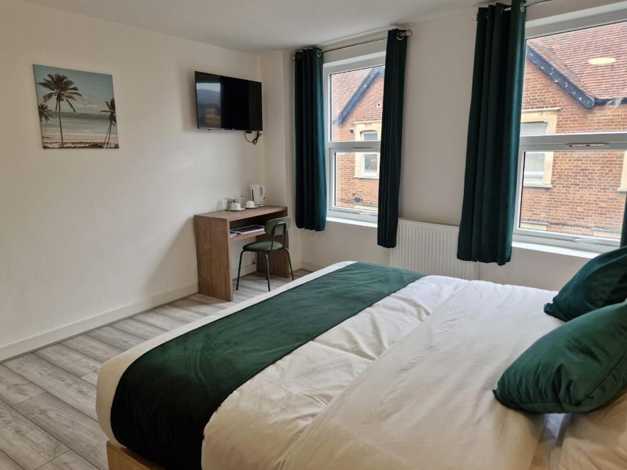 Crown House Bed & Breakfast Oxford