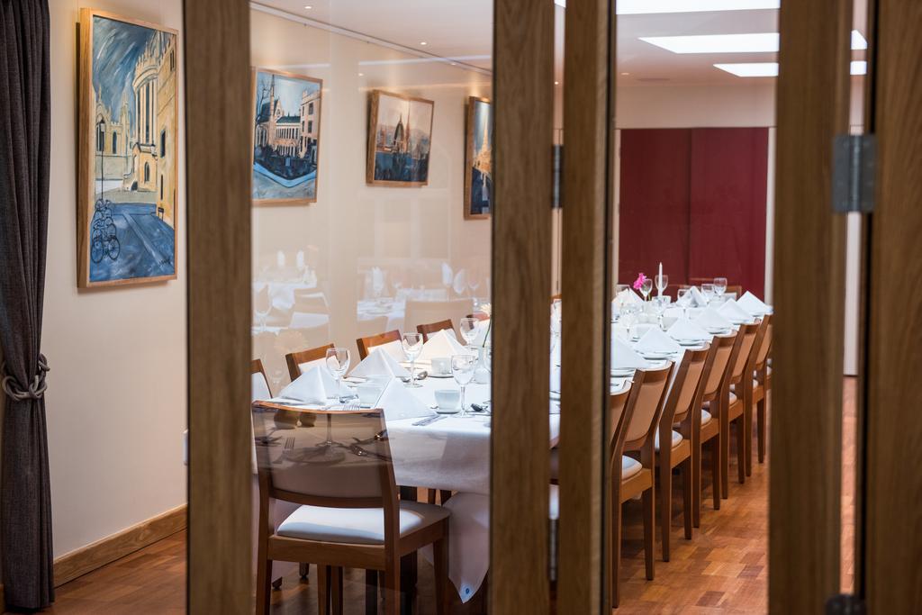 Rewley House Of 4*
