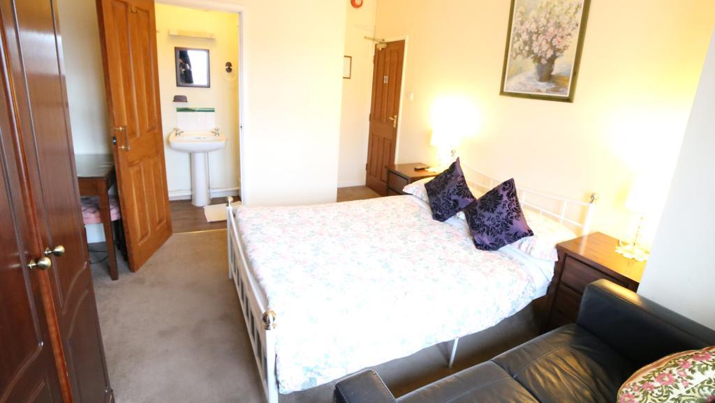 All Seasons Guest house 3*