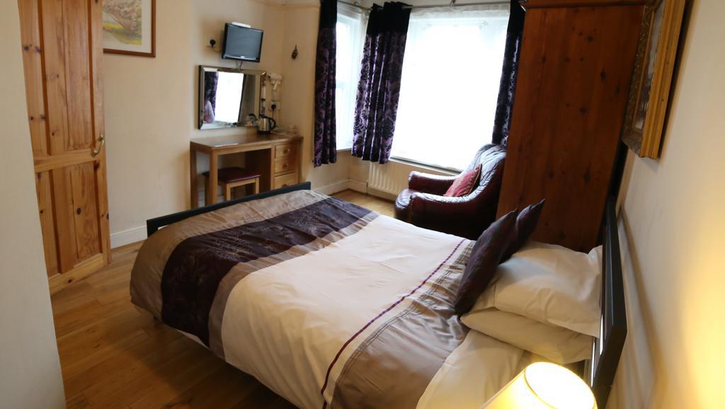 All Seasons Guest house Oxford