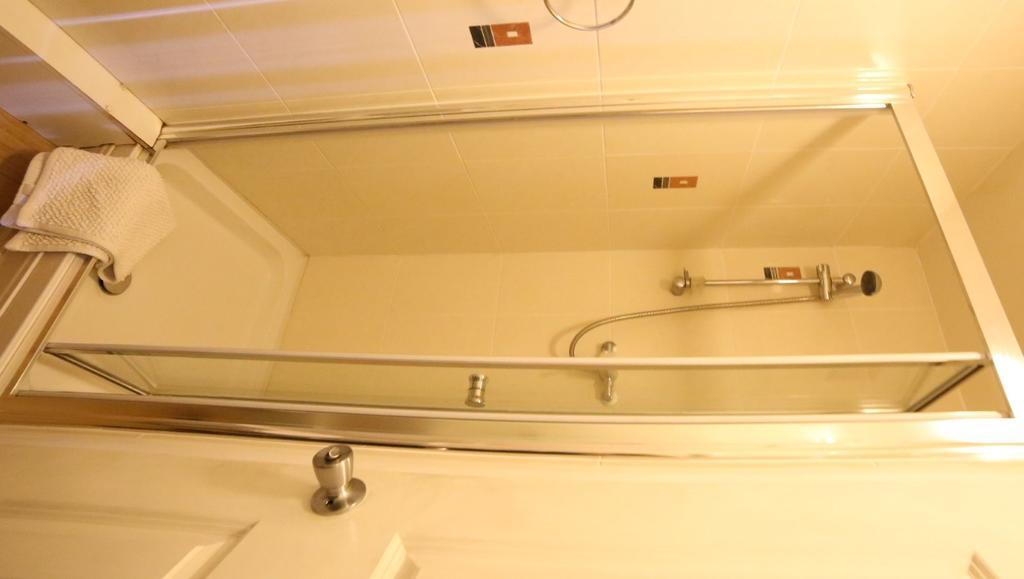 All Seasons 3* Oxford