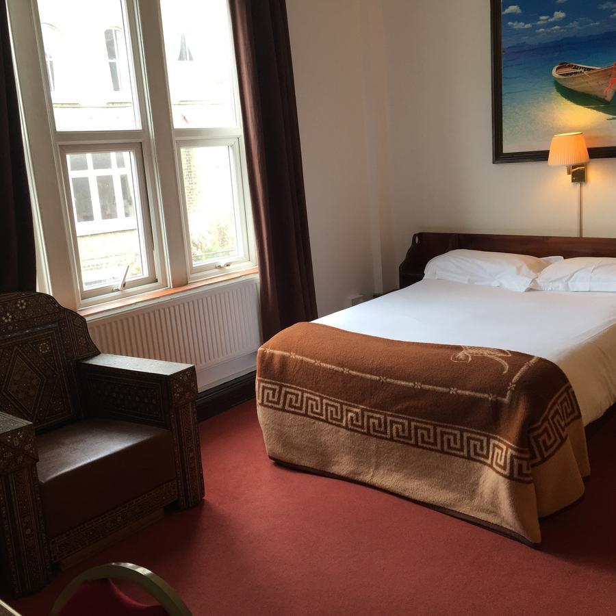The Jericho Hotel