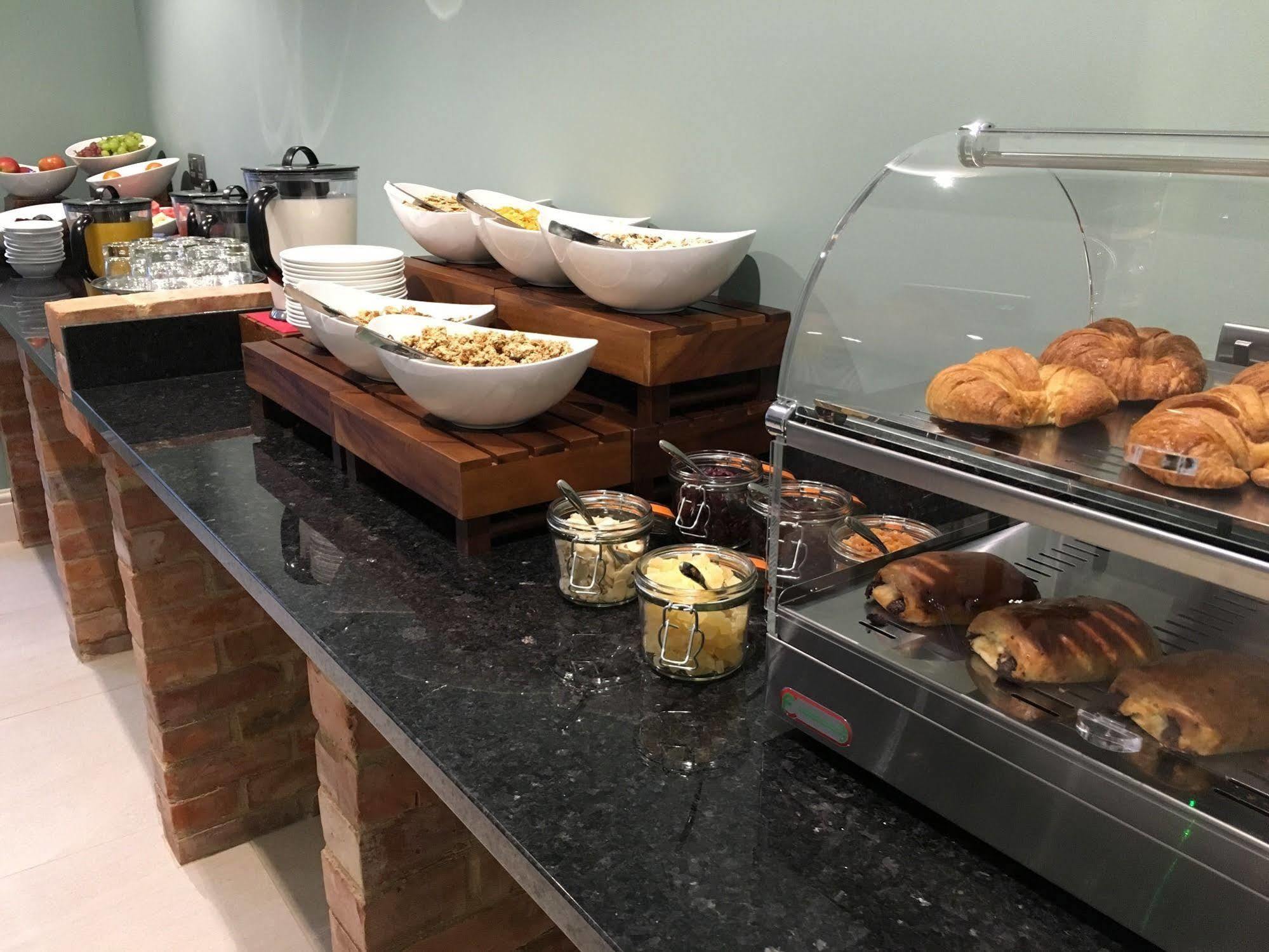 The Townhouse Bed & Breakfast 4*