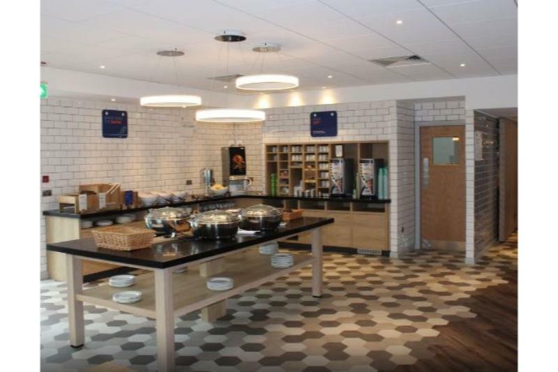Hotel Express Kassam Stadium By Ihg Oxford