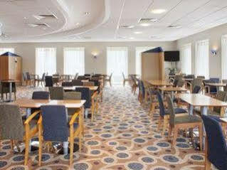 Hotel Express Kassam Stadium By Ihg 3*